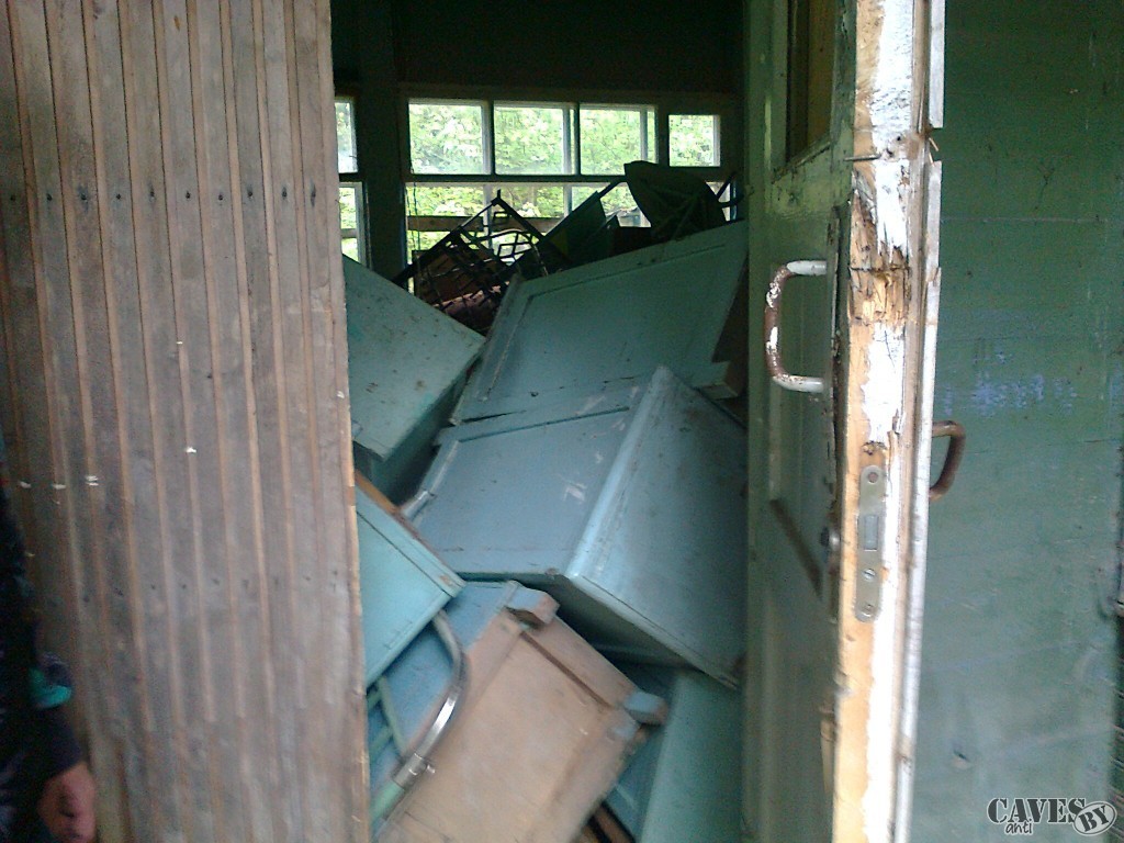 Заброшенный лагерь Березка 9