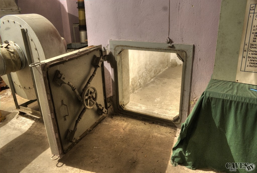 Классическое бомбоубежище 8