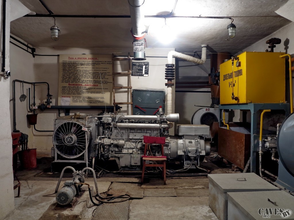 Бомбоубежище с макулатурой 6