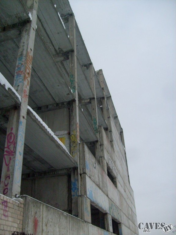 S7305798